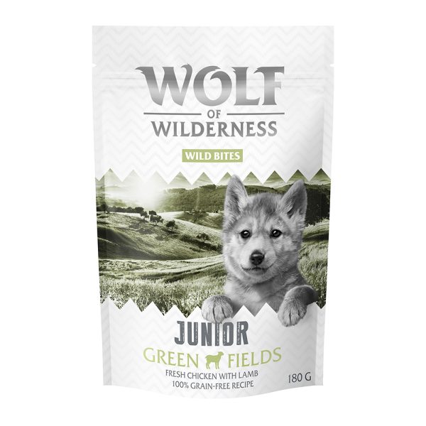 Wolf of Wilderness Snack - Wild Bites 180 g graanvrij : Junior Green Fields - Kip & Lam (Met Kip & Zoete Aardappel)
