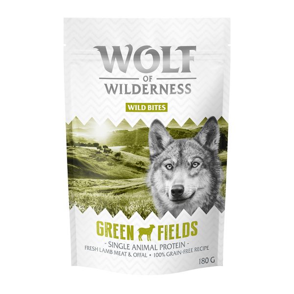 3x180g Wild Bites Green Fields Lam Wolf of Wilderness Hondensnacks