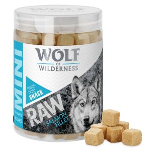 50 g Wolf of Wilderness Mini Zalmfilet Hondensnacks